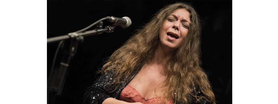 Sandra Carrasco cantaora